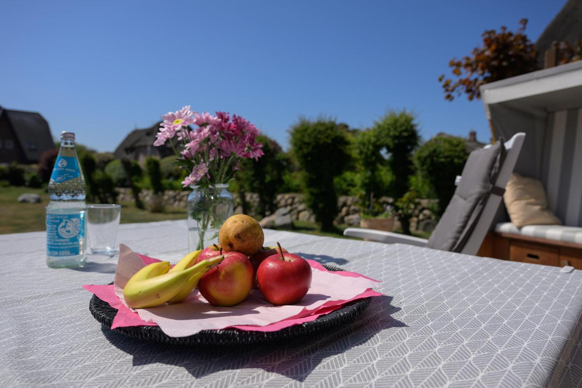 Haus Westsee Eg Mit Garten Apartment Wenningstedt-Braderup